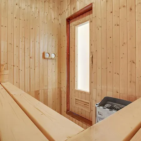 Lovely In With Wifi Holiday home *